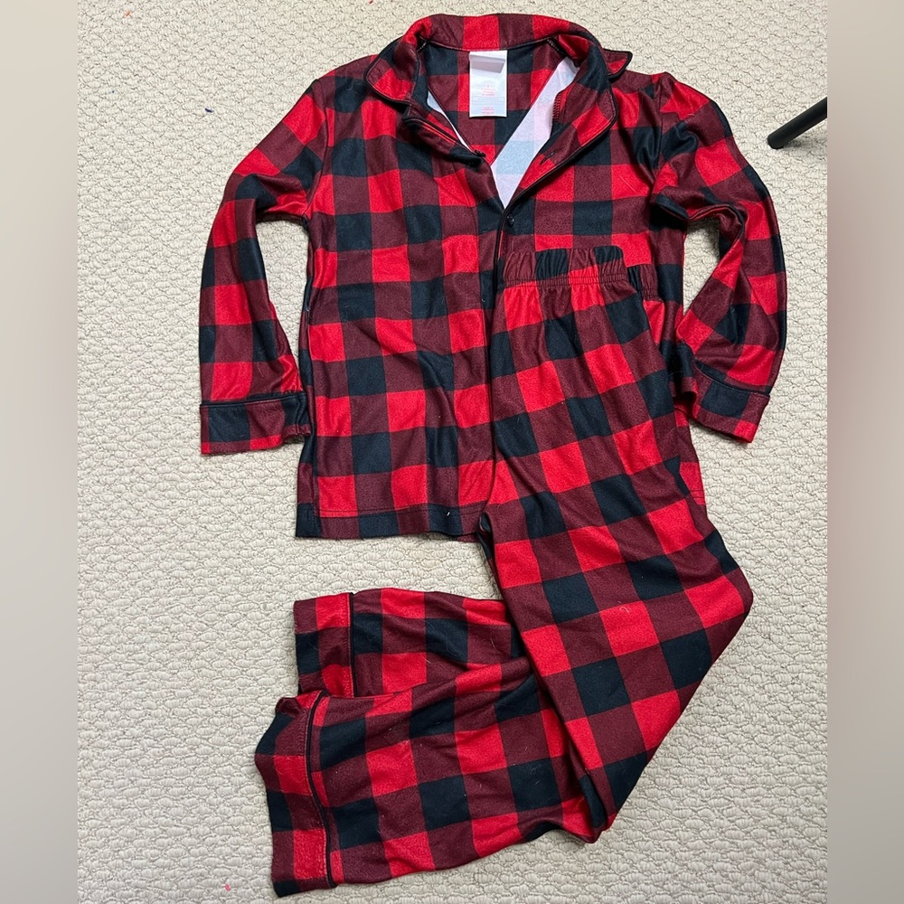 Target Child Size 6 Plaid Pajama Set